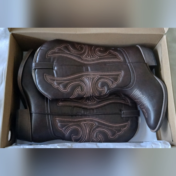 Coconuts by Matisse Legend Cowboy Boot (NWT) - Picture 13 of 14